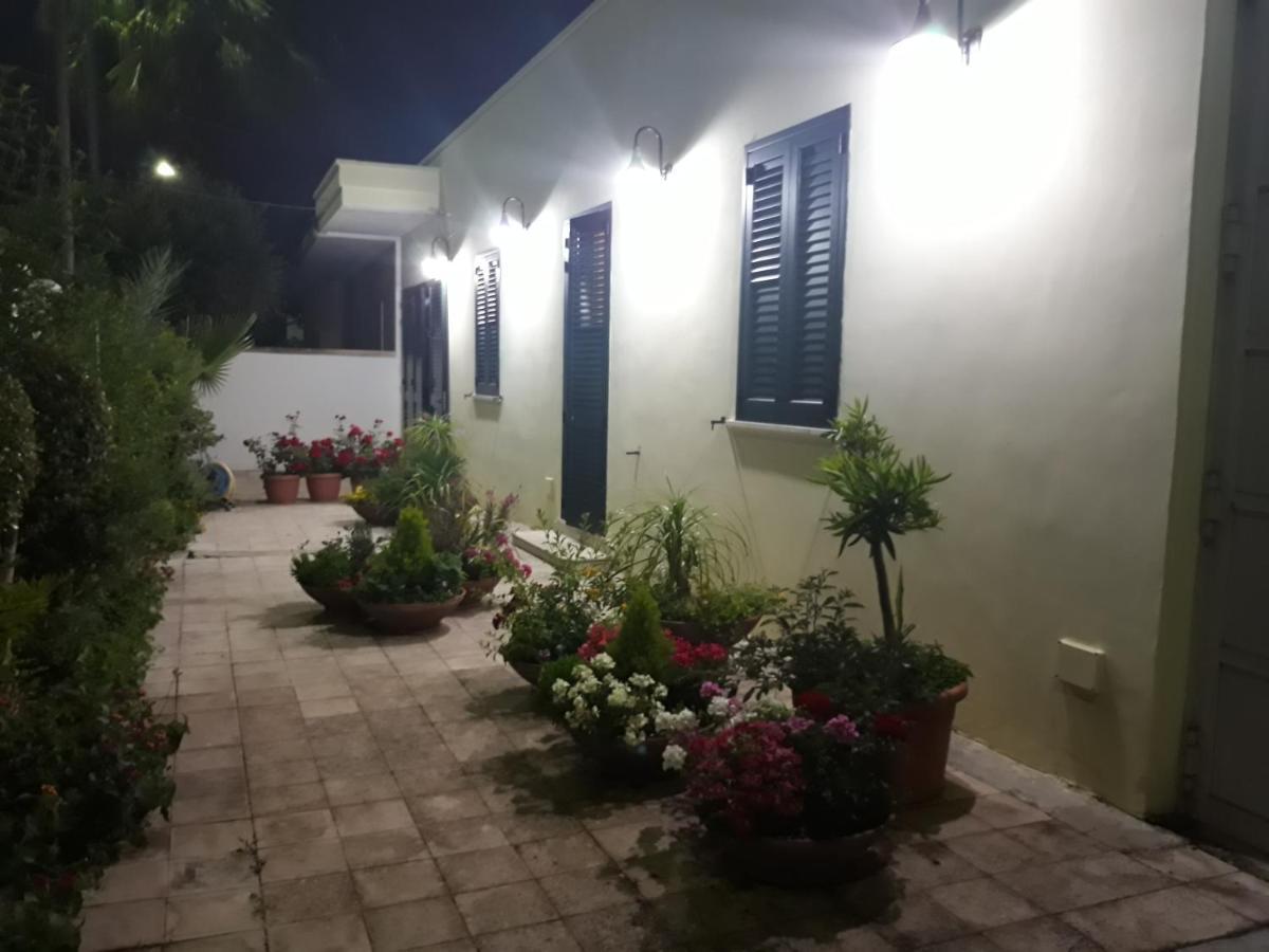 Monolocale Da Anna Apartment Porto Cesareo Luaran gambar